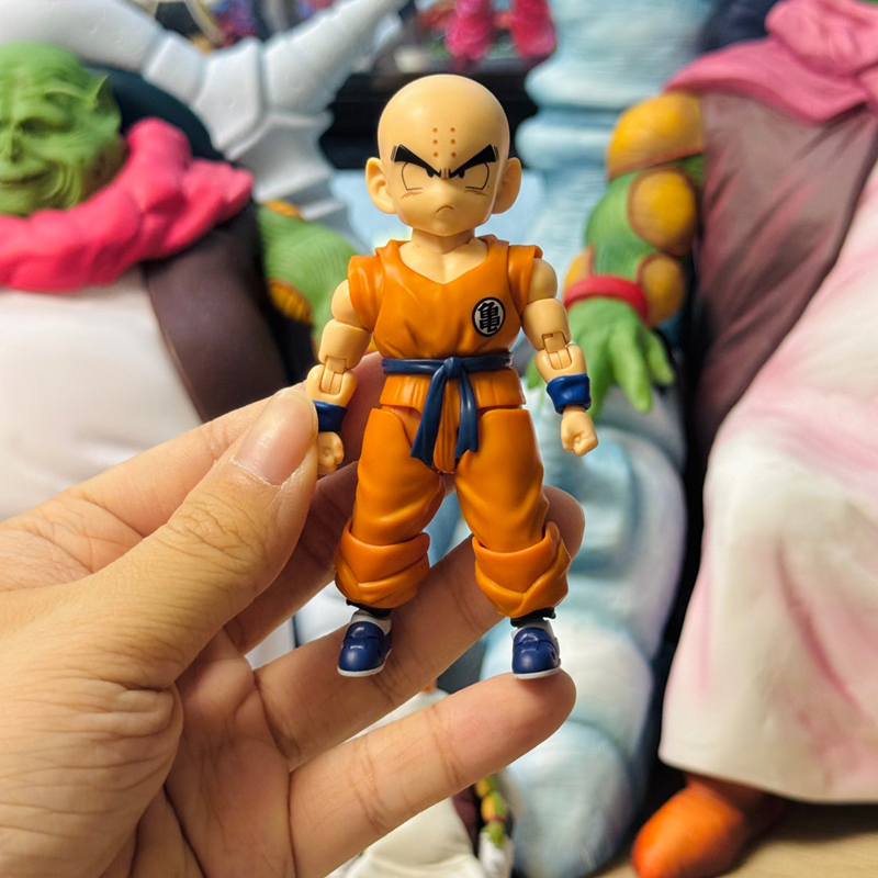 Best Anime Merchandise In Japan - Bandai S.H.Figuarts Krillin Best Friend Of