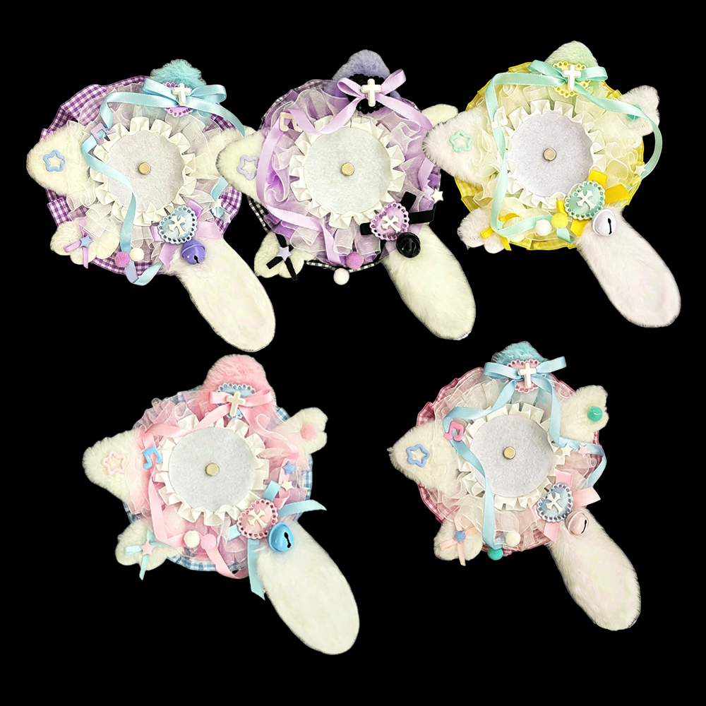 Cute and Unique Badge Holder i - Unique Anime Merchandise ulasan dan harga